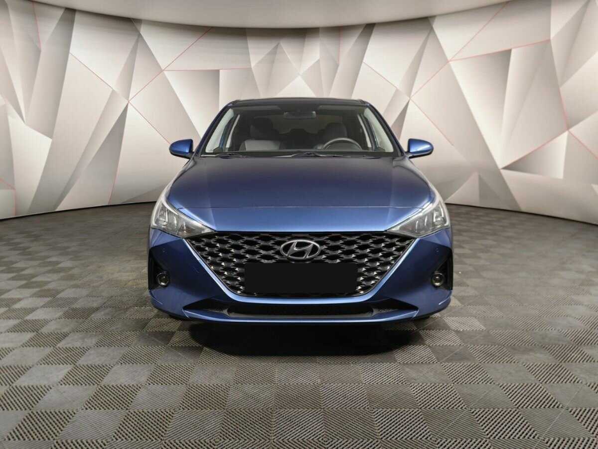 Hyundai Solaris с пробегом — 2022 год. Фото: #5