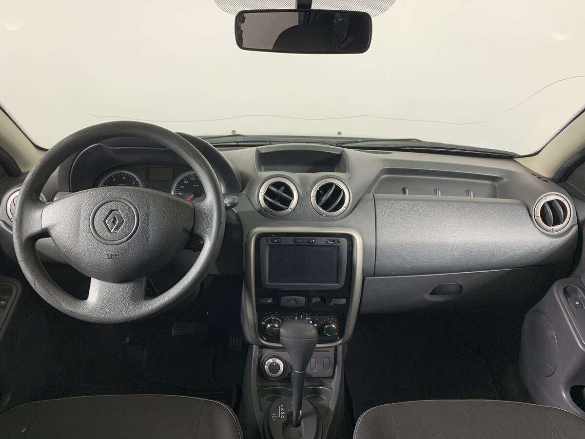 Renault Duster с пробегом — 2014 год. Фото: #9