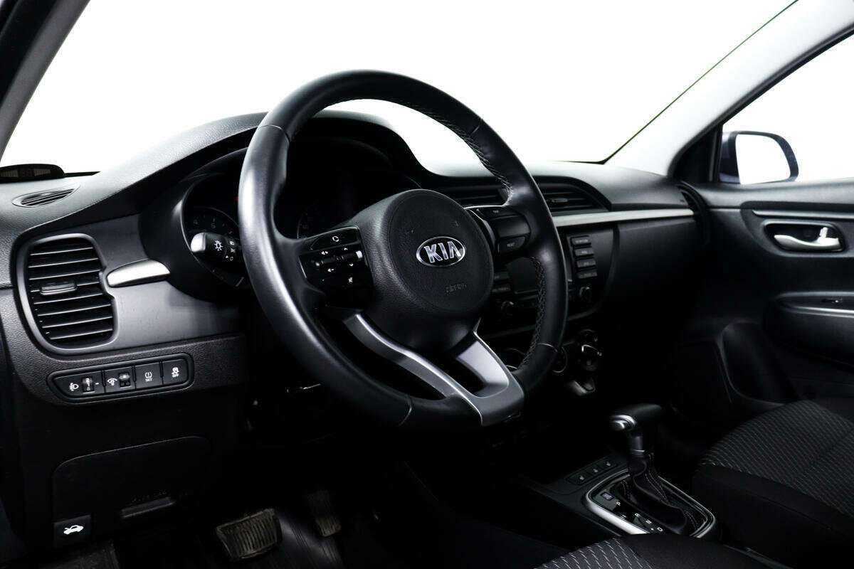 Kia Rio с пробегом — 2020 год. Фото: #12