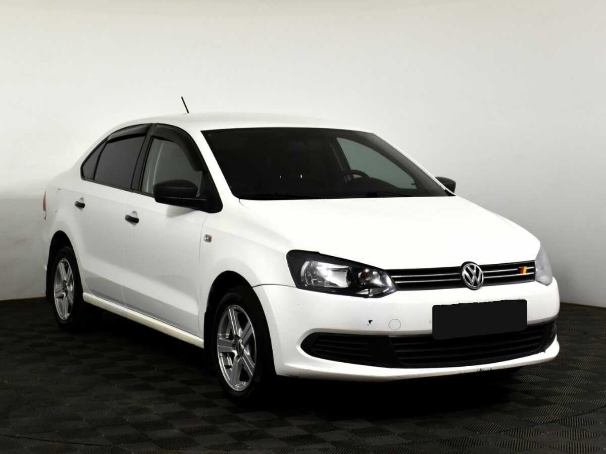 Volkswagen Polo с пробегом — 2014 год. Фото: #2