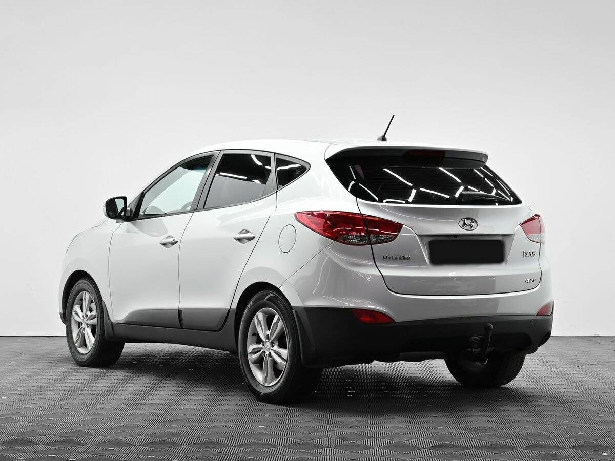 Hyundai ix35 с пробегом — 2012 год. Фото: #2