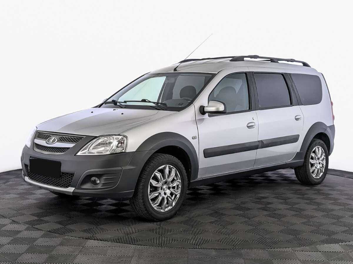 Lada (ВАЗ) Largus с пробегом — 2019 год. Посмотреть фото