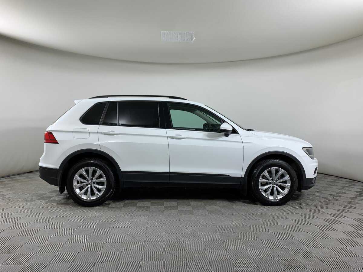 Volkswagen Tiguan с пробегом — 2018 год. Фото: #3
