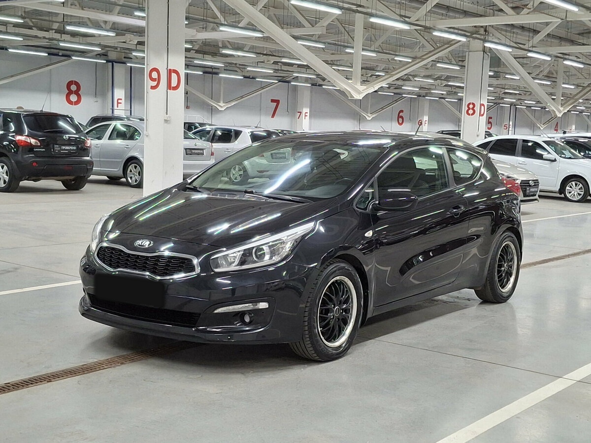 Kia Ceed с пробегом — 2015 год. Фото: #0