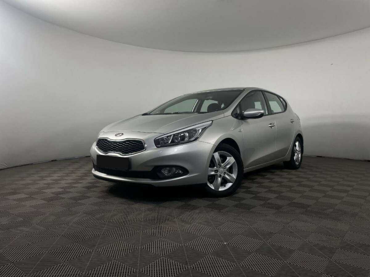 Kia Ceed с пробегом — 2015 год. Фото: #0