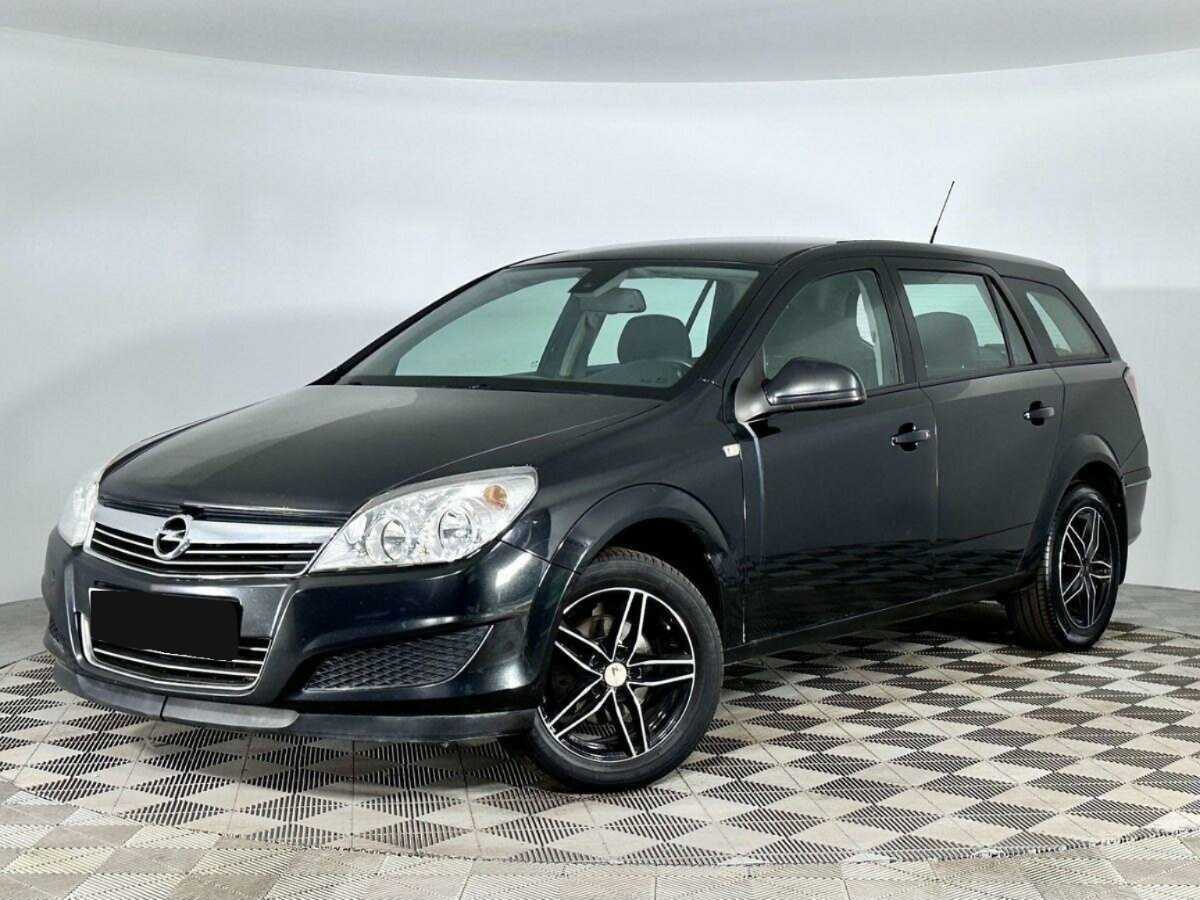 Opel Astra с пробегом — 2014 год. Фото: #0