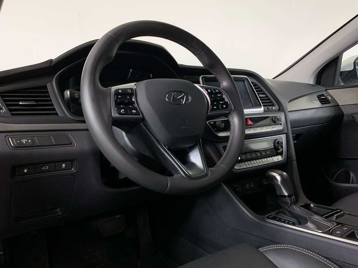 Hyundai Sonata с пробегом — 2019 год. Фото: #8