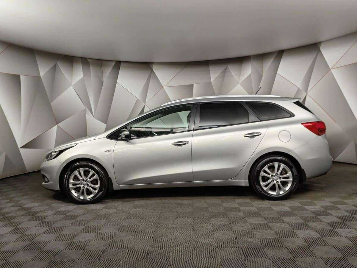 Kia Ceed с пробегом — 2015 год. Фото: #3