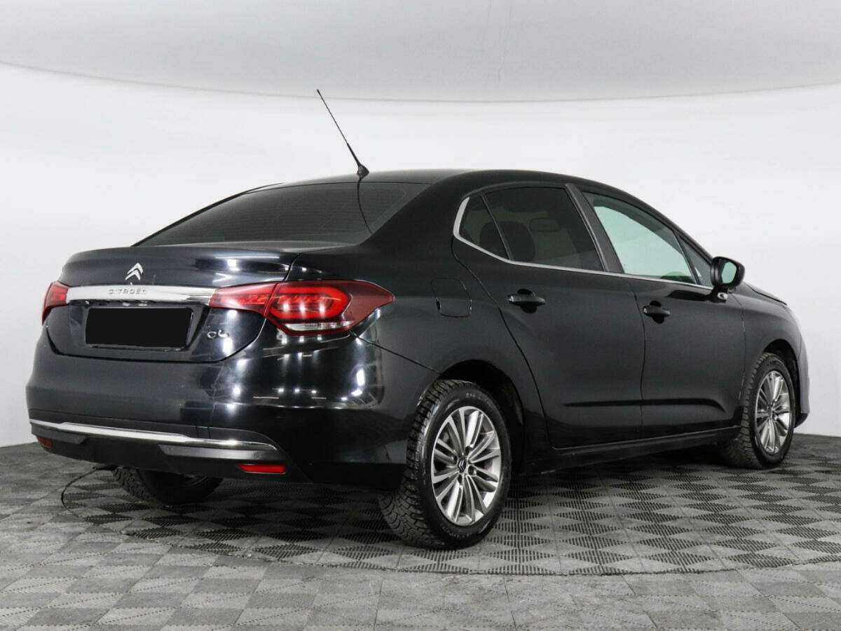 Citroen C4 с пробегом — 2018 год. Фото: #4