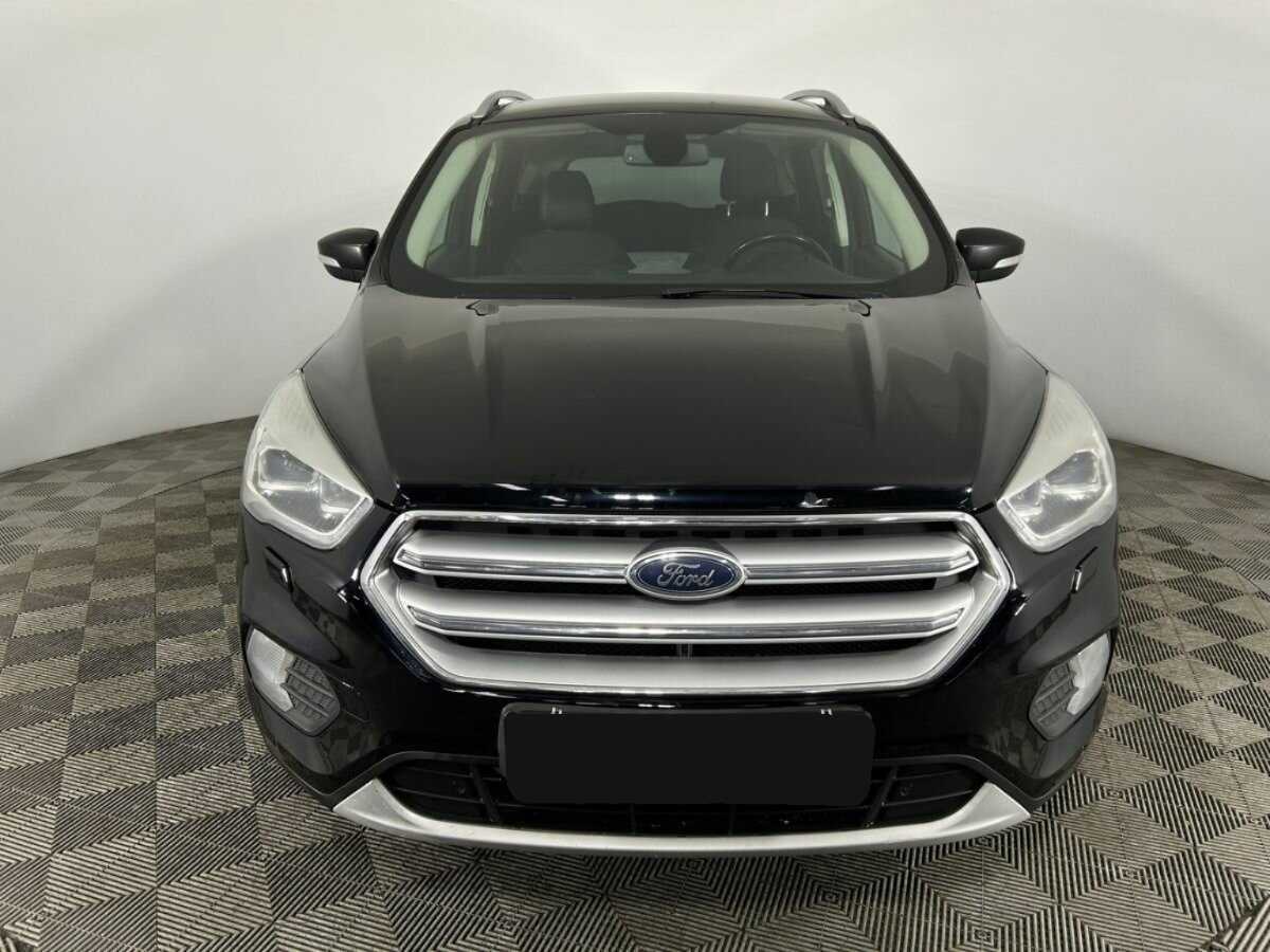 Ford Kuga с пробегом — 2018 год. Фото: #1