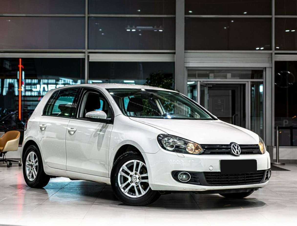 Volkswagen Golf с пробегом — 2012 год. Фото: #1