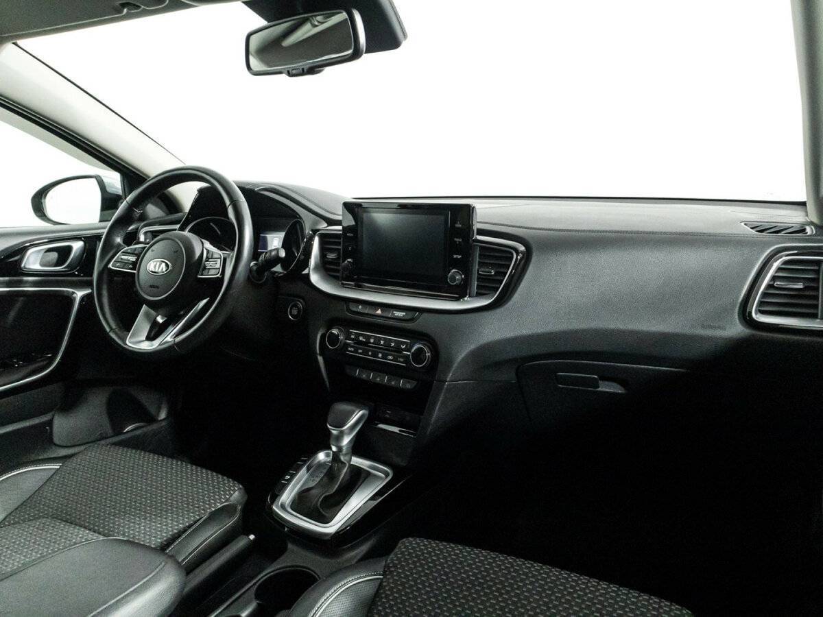 Kia Ceed с пробегом — 2021 год. Фото: #8