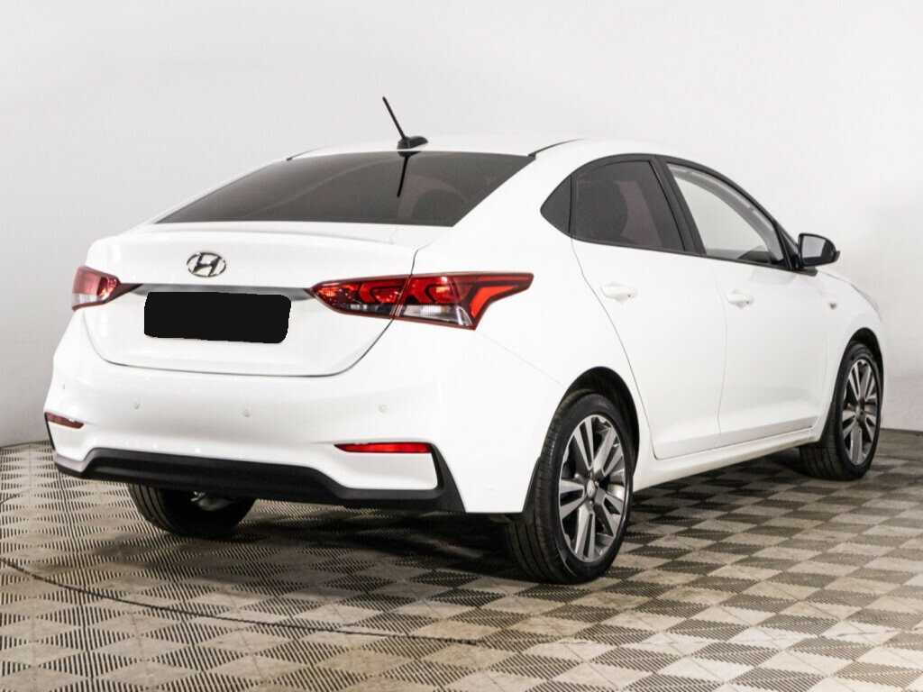 Hyundai Solaris с пробегом — 2017 год. Фото: #4