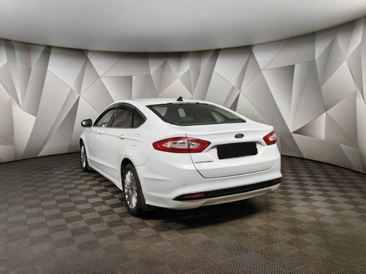 Ford Mondeo с пробегом — 2017 год. Фото: #3