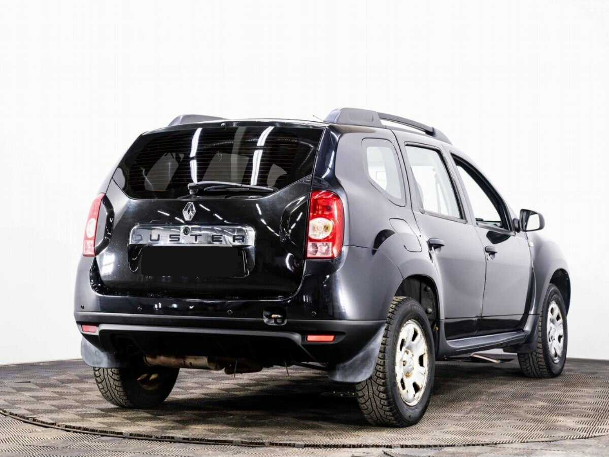 Renault Duster с пробегом — 2013 год. Фото: #5
