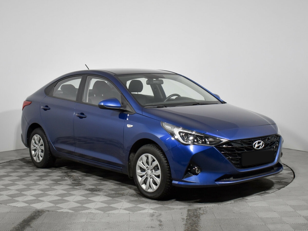 Hyundai Solaris с пробегом — 2022 год. Фото: #2