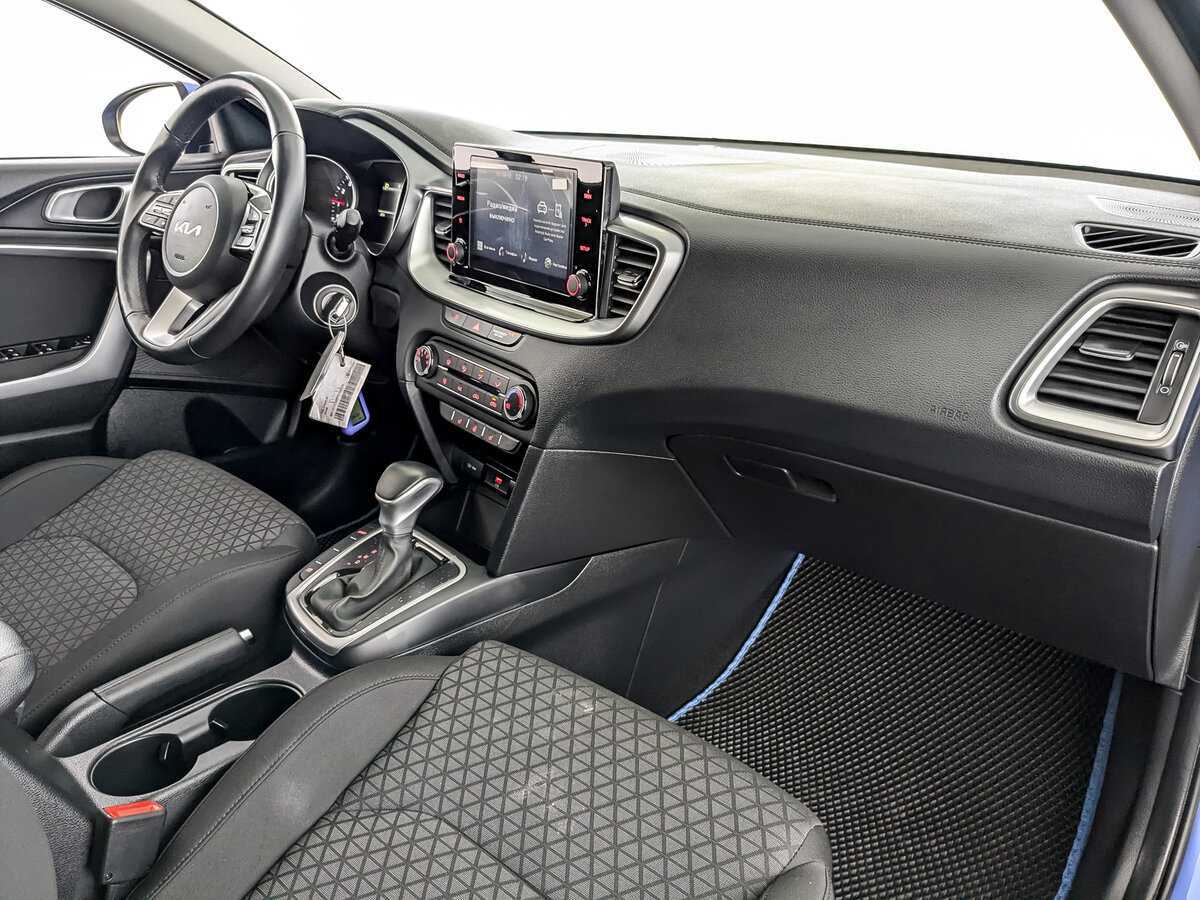 Kia Ceed с пробегом — 2022 год. Фото: #10