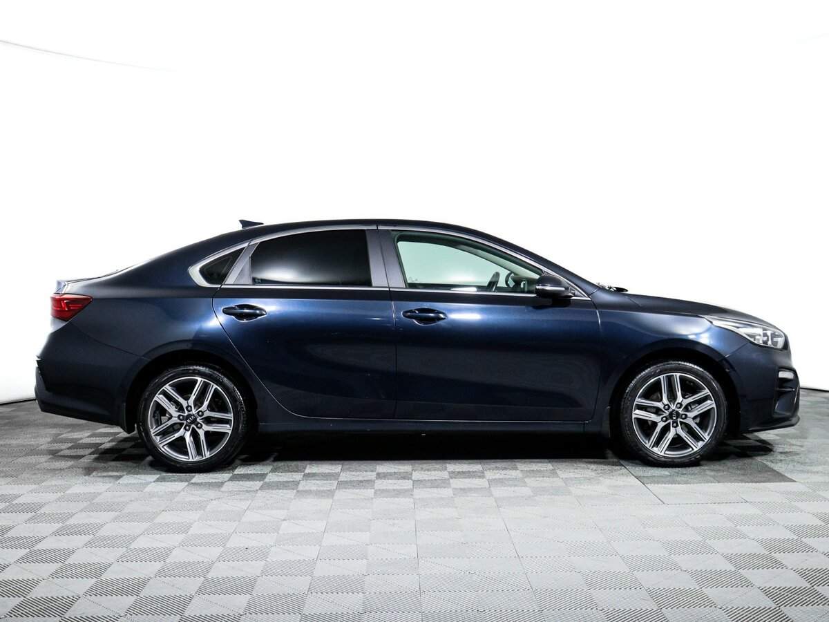 Kia Cerato с пробегом — 2019 год. Фото: #3