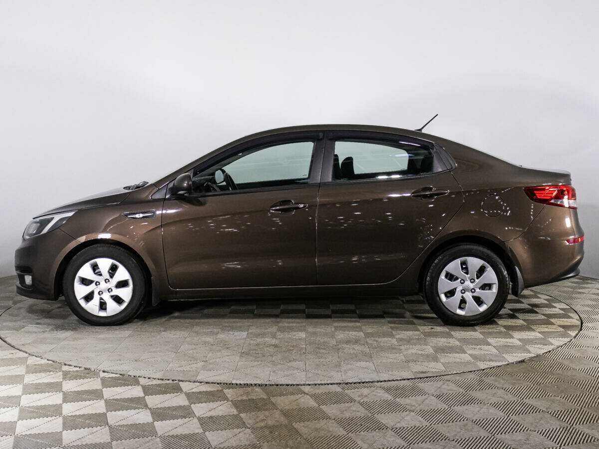 Kia Rio с пробегом — 2016 год. Фото: #7