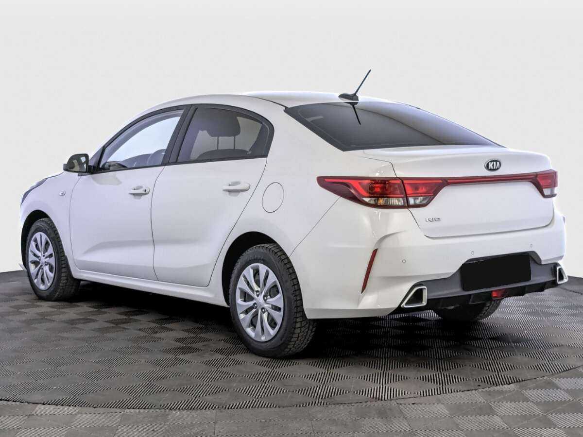 Kia Rio с пробегом — 2021 год. Фото: #6