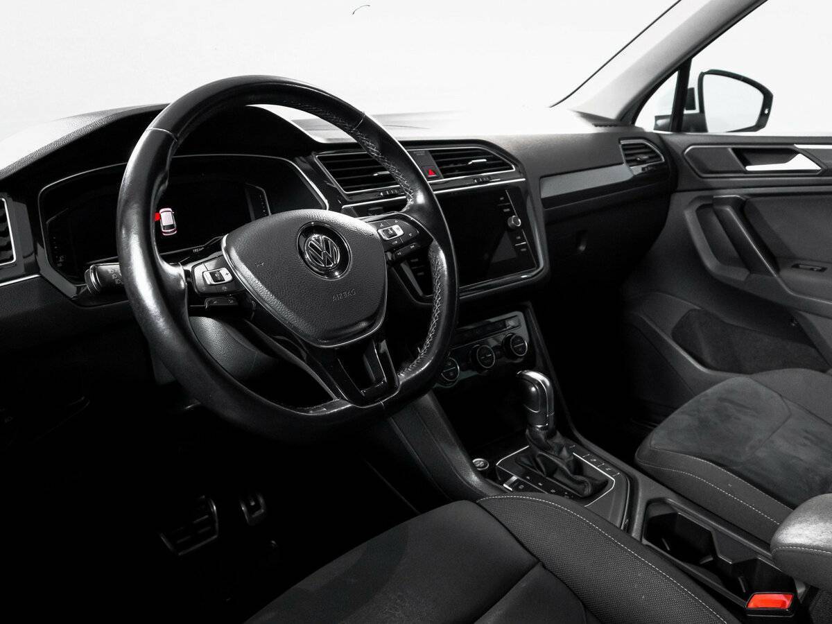 Volkswagen Tiguan с пробегом — 2019 год. Фото: #13