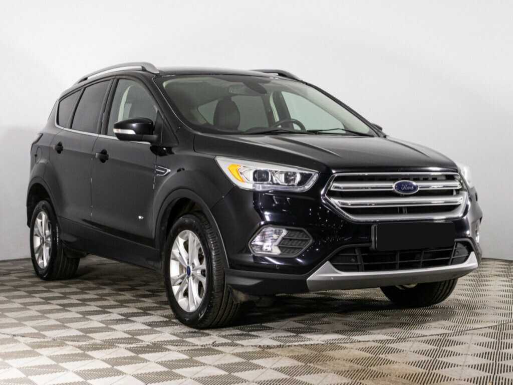 Ford Kuga с пробегом — 2017 год. Фото: #1