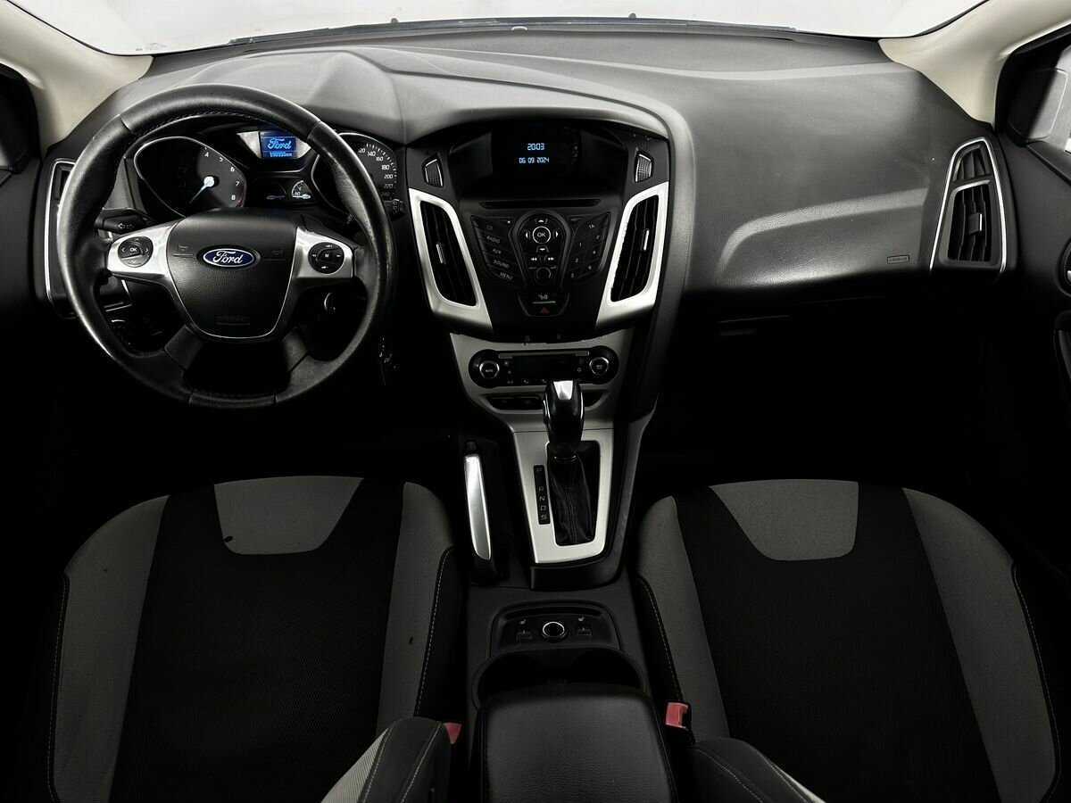 Ford Focus с пробегом — 2013 год. Фото: #7