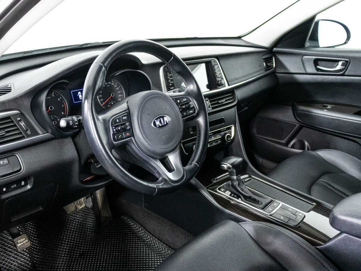 Kia K5 с пробегом — 2017 год. Фото: #10