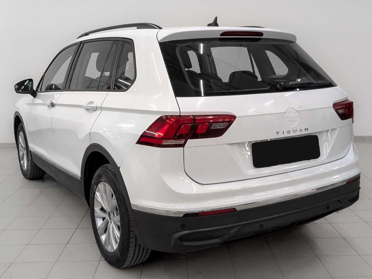 Volkswagen Tiguan с пробегом — 2021 год. Фото: #6