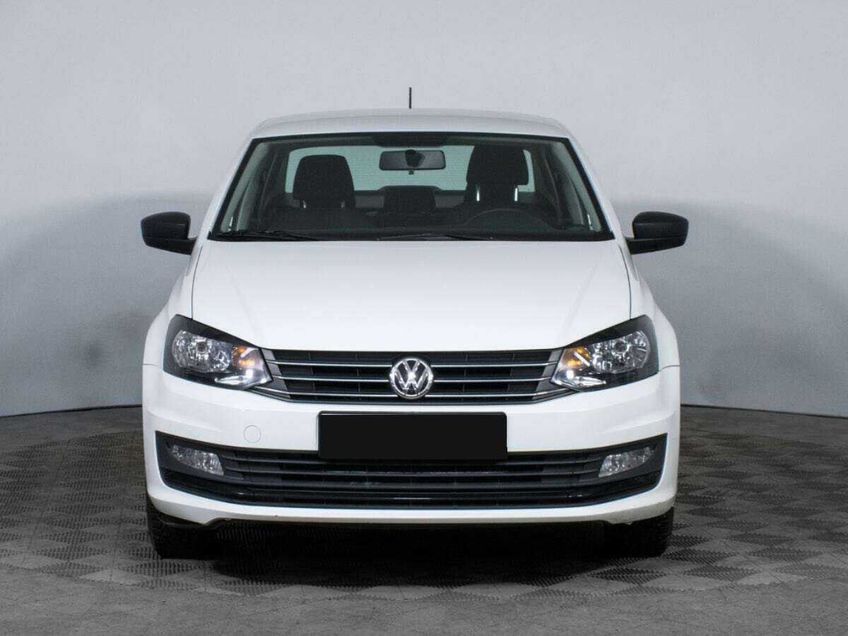 Volkswagen Polo с пробегом — 2019 год. Фото: #1