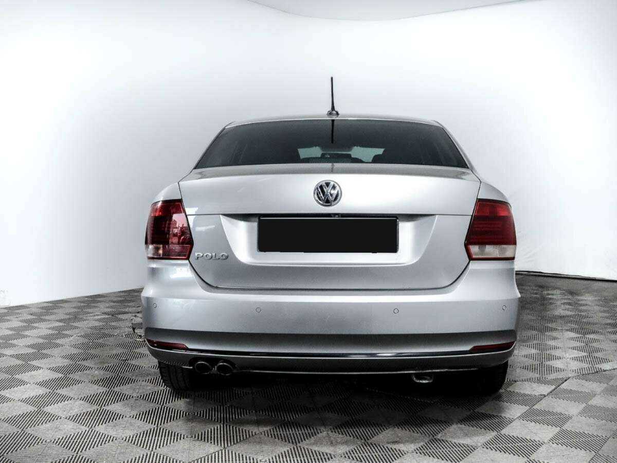 Volkswagen Polo с пробегом — 2019 год. Фото: #4