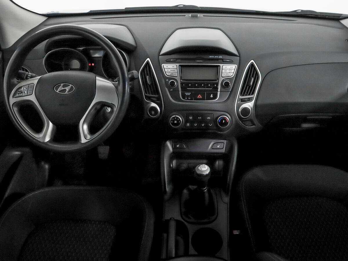 Hyundai ix35 с пробегом — 2012 год. Фото: #7