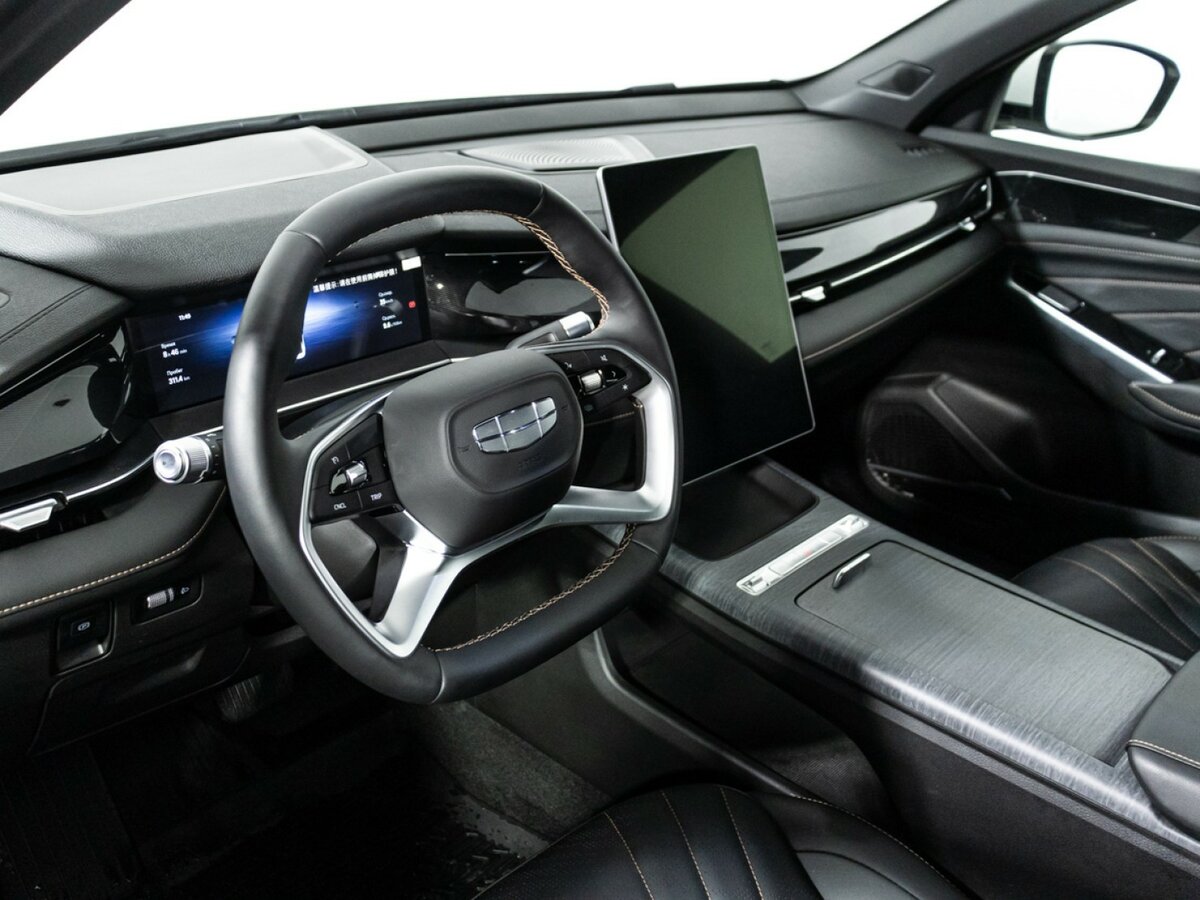 Geely Preface с пробегом — 2024 год. Фото: #10