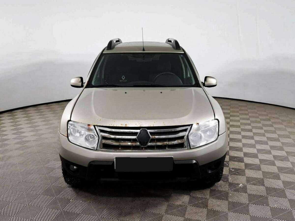 Renault Duster с пробегом — 2012 год. Фото: #1