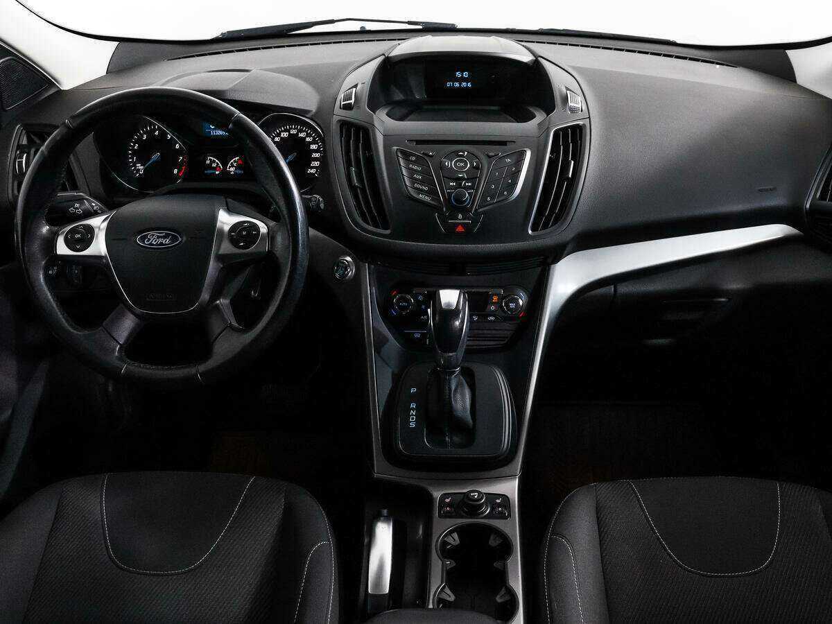 Ford Kuga с пробегом — 2016 год. Фото: #12