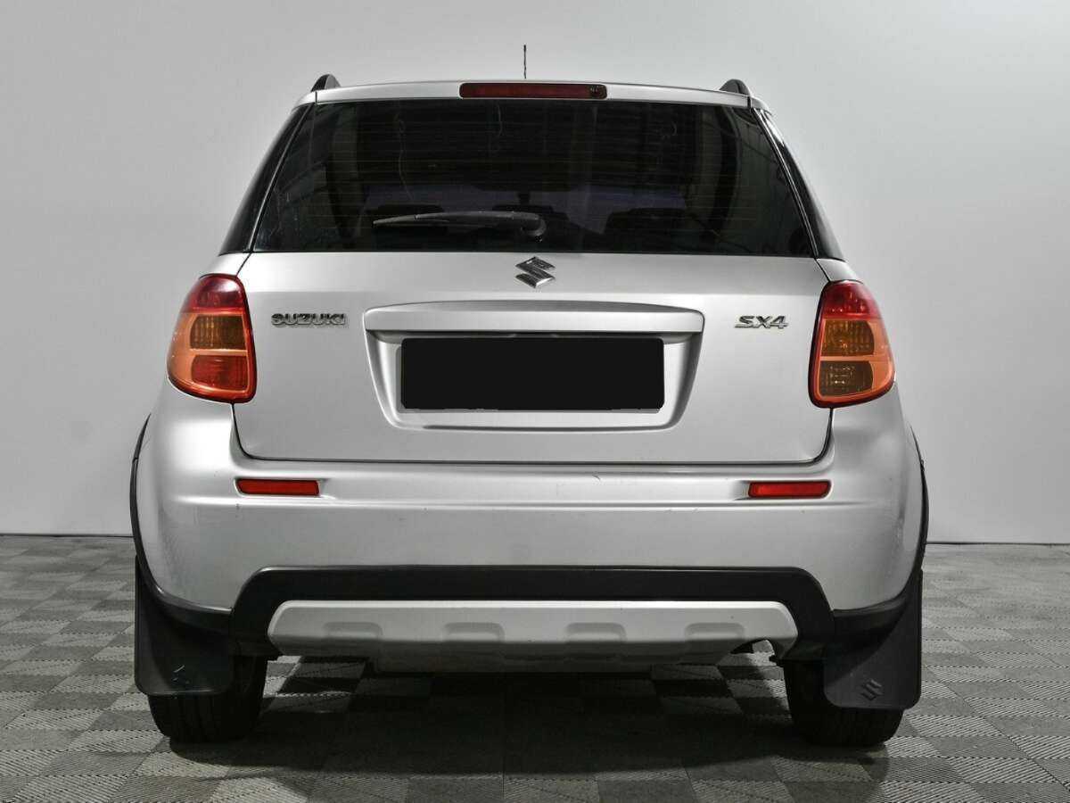 Suzuki SX4 с пробегом — 2013 год. Фото: #4