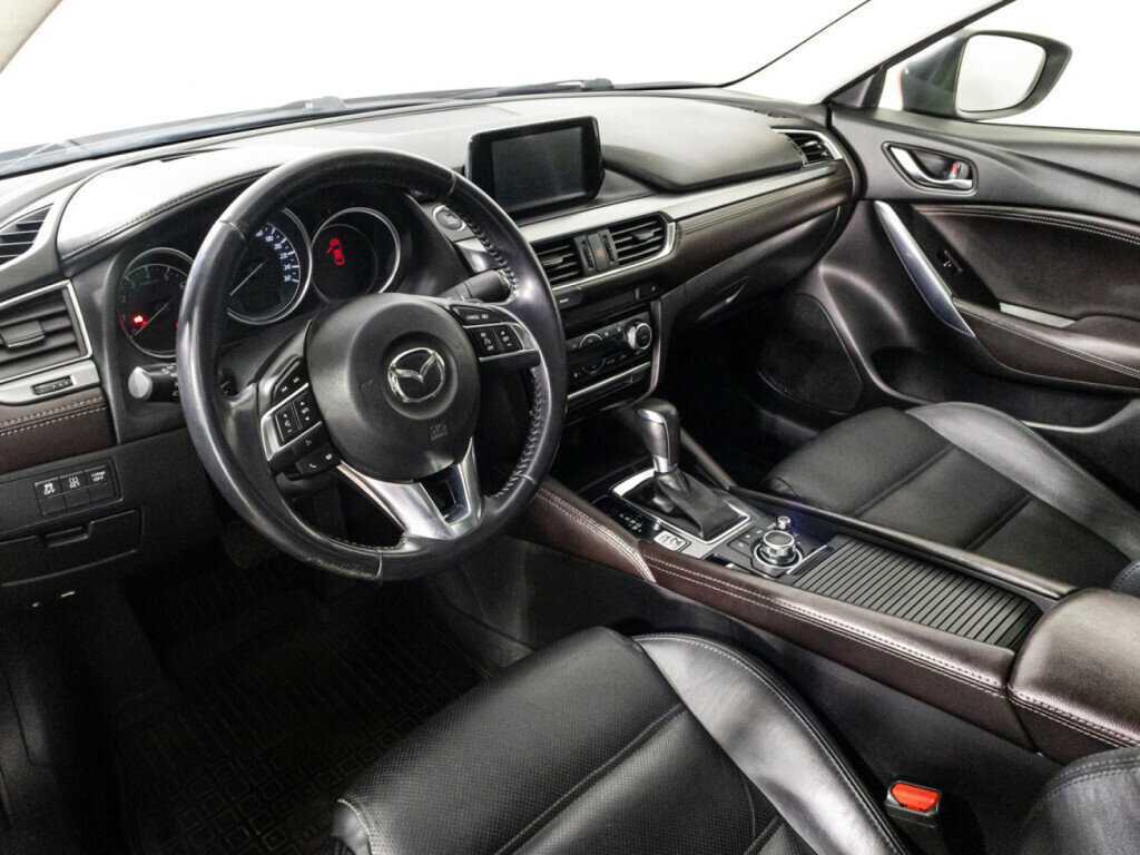 Mazda 6 с пробегом — 2016 год. Фото: #10