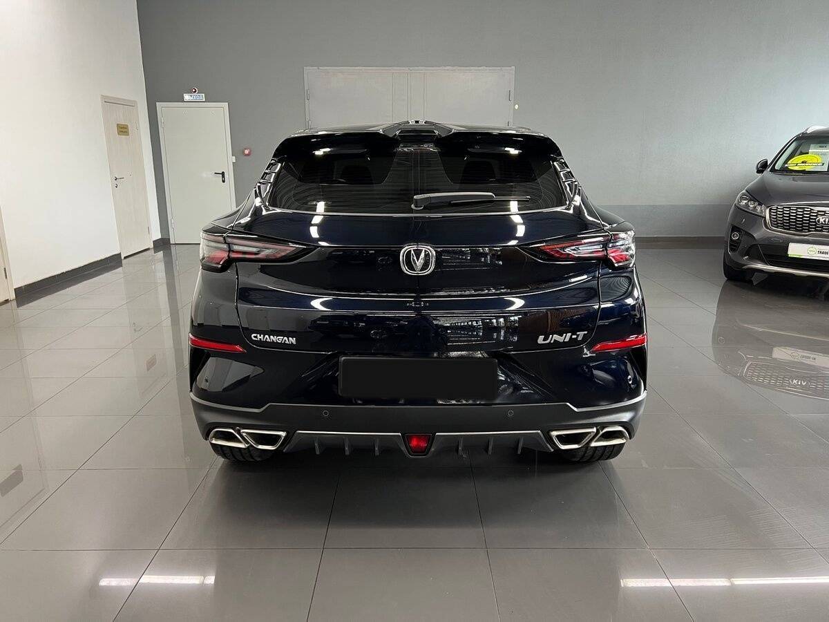 Changan UNI-T с пробегом — 2023 год. Фото: #3