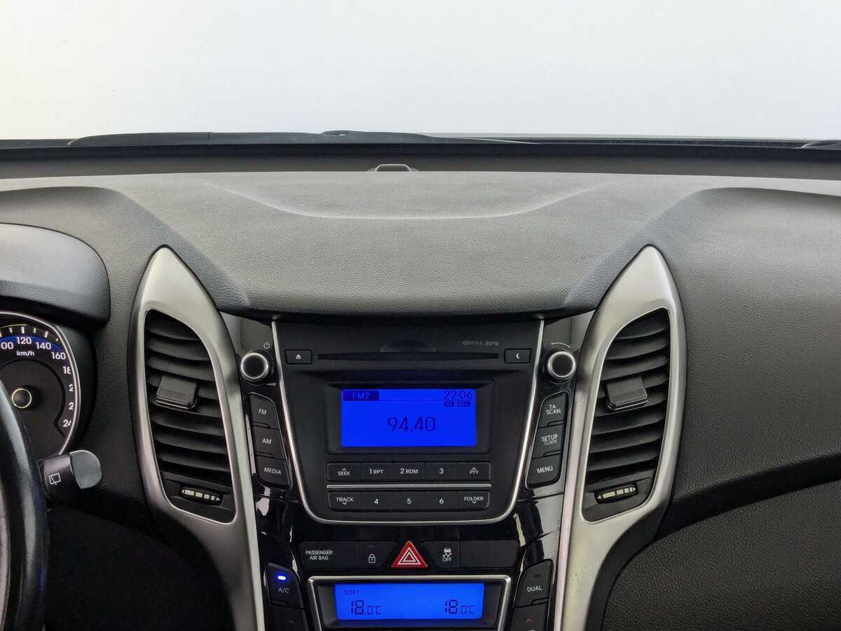 Hyundai i30 с пробегом — 2014 год. Фото: #19