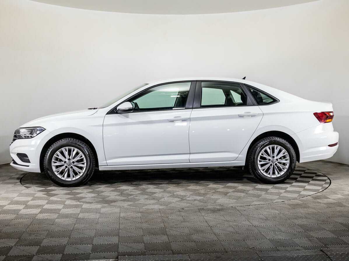 Volkswagen Jetta с пробегом — 2020 год. Фото: #7