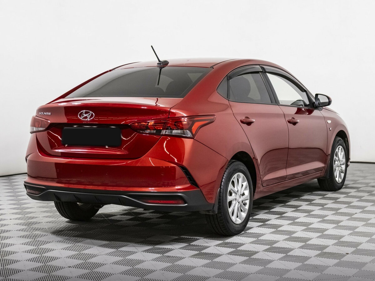 Hyundai Solaris с пробегом — 2021 год. Фото: #4