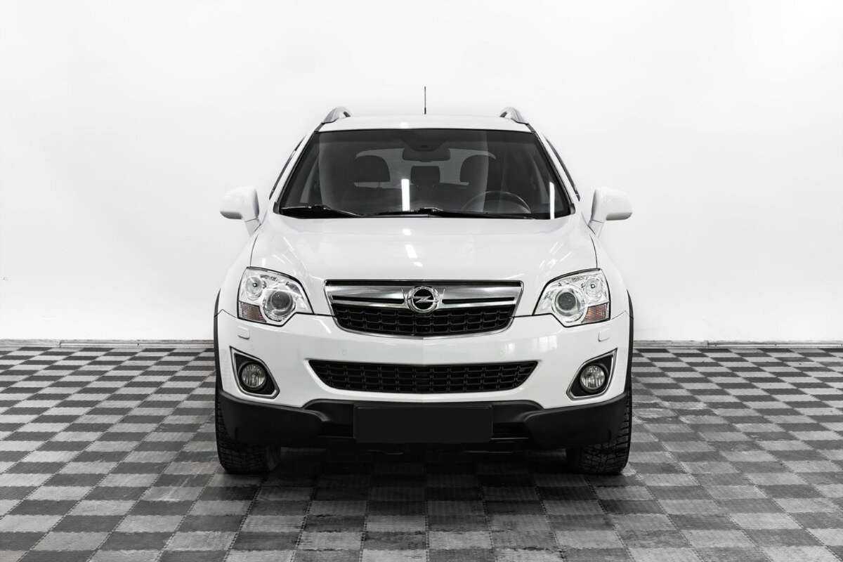 Opel Antara с пробегом — 2015 год. Фото: #1