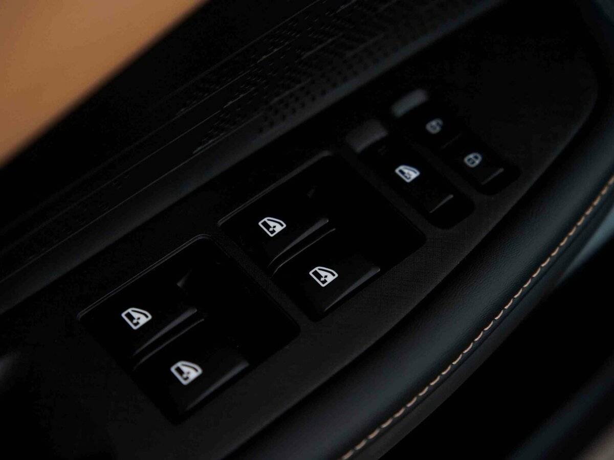 Changan UNI-V с пробегом — 2024 год. Фото: #9