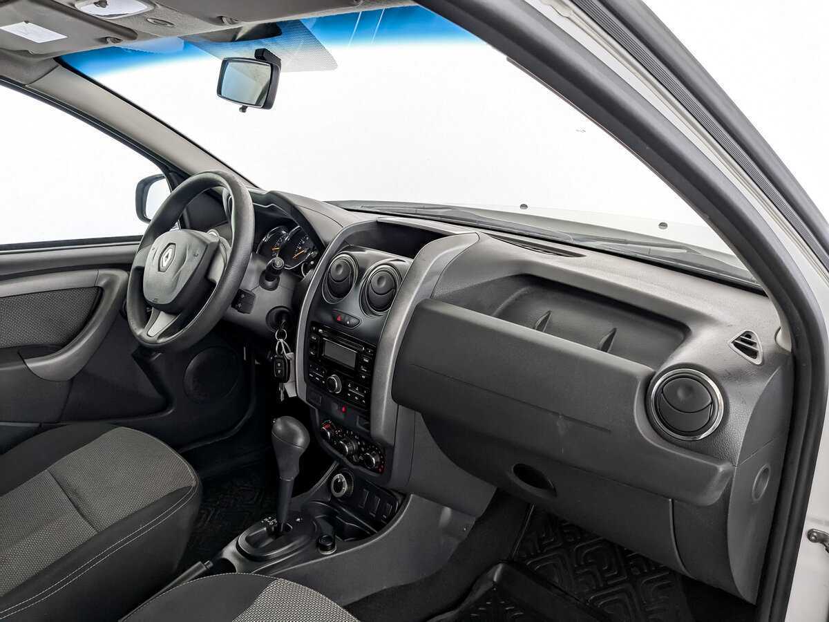 Renault Duster с пробегом — 2015 год. Фото: #10