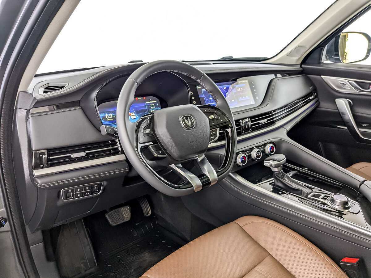 Changan CS95 с пробегом — 2022 год. Фото: #12