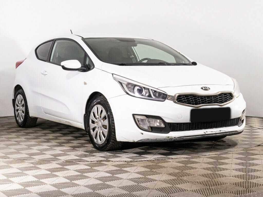 Kia Ceed с пробегом — 2013 год. Фото: #2