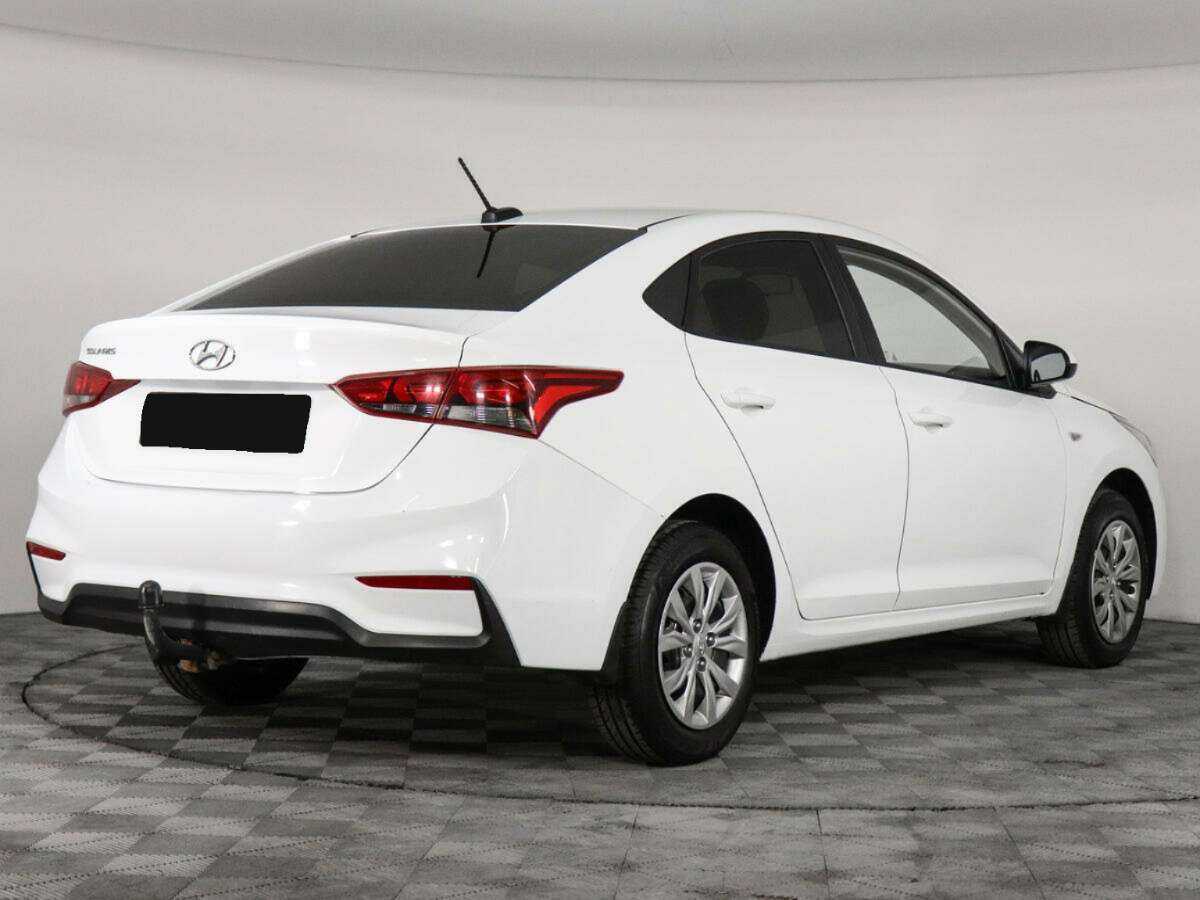 Hyundai Solaris с пробегом — 2018 год. Фото: #4