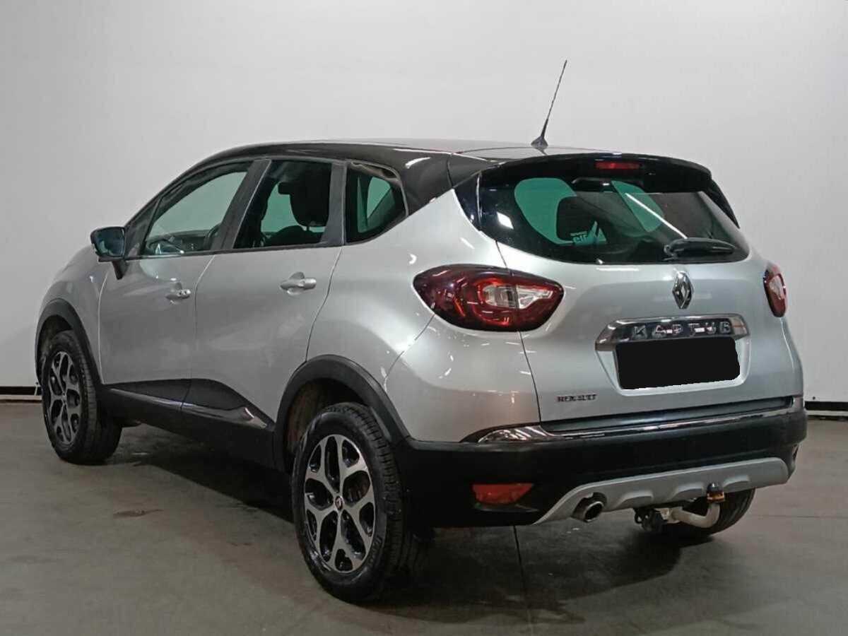 Renault Kaptur с пробегом — 2016 год. Фото: #6