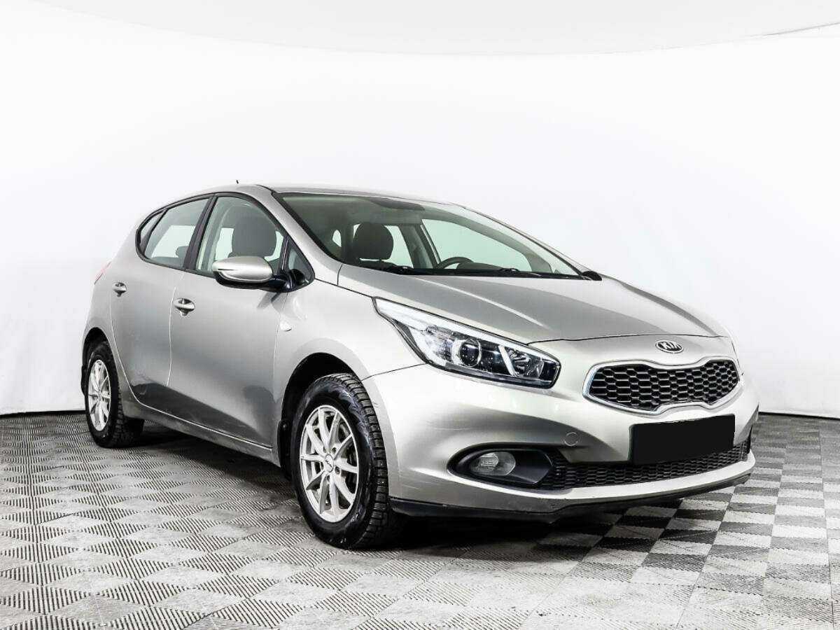 Kia Ceed с пробегом — 2013 год. Фото: #2