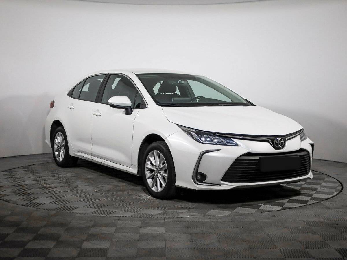 Toyota Corolla с пробегом — 2019 год. Фото: #2